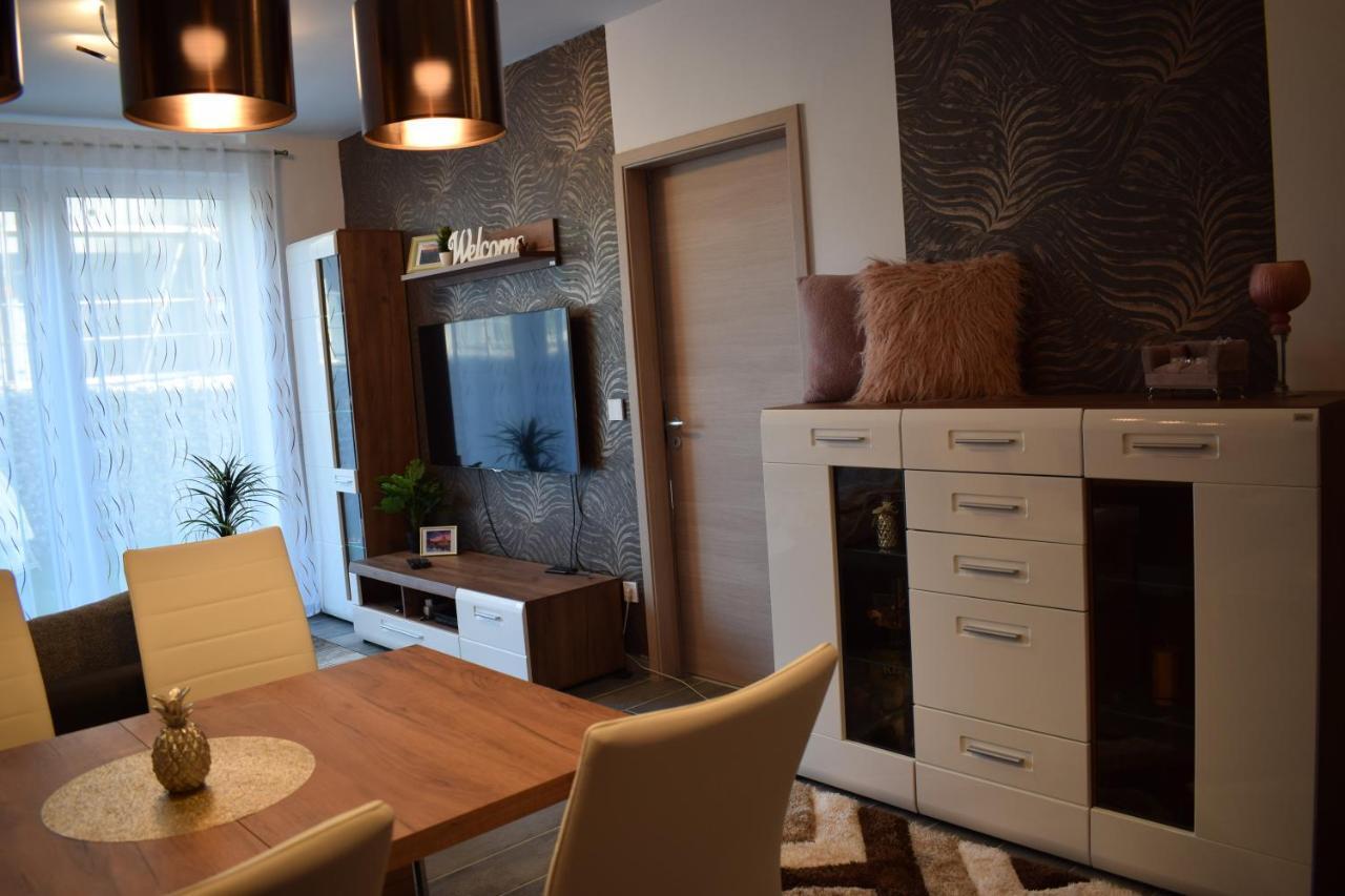 Lido Riviera, Relux Apartman 발라톤엘 외부 사진